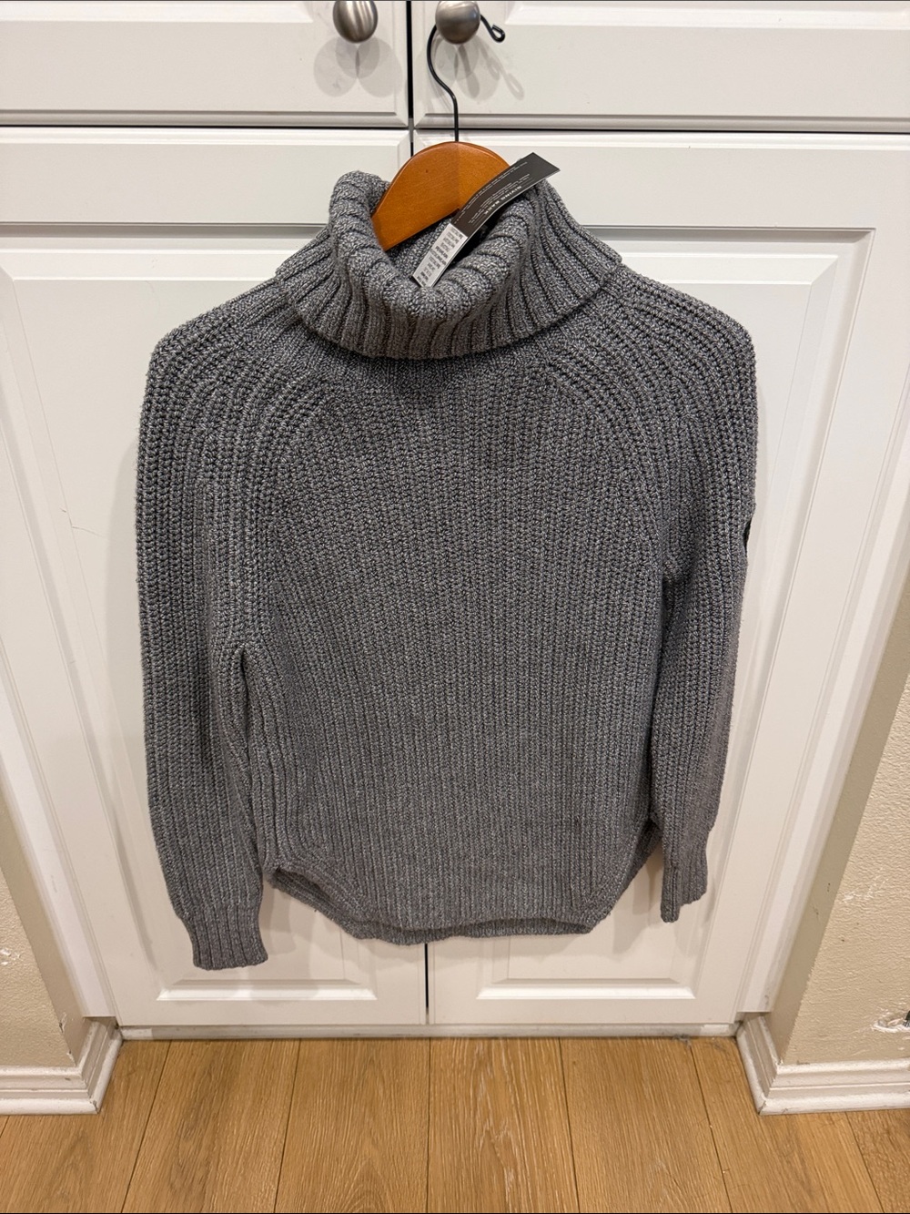 Alp N Rock Gray Chunky Ribbed Turtleneck Sweater